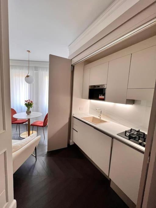 Elegante Appartamento In Zona Tortona-Solari Milan Extérieur photo